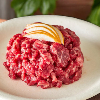 [우메종] 1++육회  투쁠 한우 마장동 소고기 200g