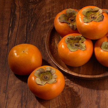 아삭아삭 달콤한 국내산 단감 2kg 4kg