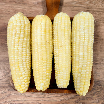 방부제,착색료 없이 삶아 급냉한 프리미엄 백찰옥수수 3kg 10개입