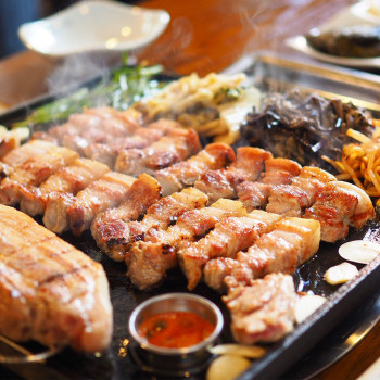 [오마켓] 1+1 국산 프리미엄 한돈 삼겹/목살 500g+500g 1kg 세트