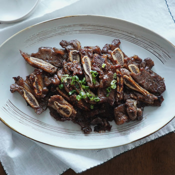 [바베큐아저씨] 한입쏘옥 LA양념갈비 750g (냉동보관)