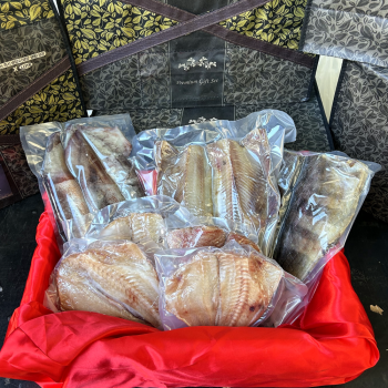 [명절선물SET-4] 반건조열기 4~5미(1kg)+반건조임연수2미(1kg)+국산오징어4미(1.5kg내외)