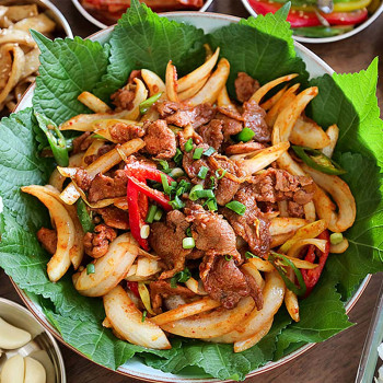 [육류명인] 한돈 고추장 제육볶음 (500g/1kg/2kg)