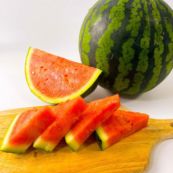 시원하고 달콤한 과즙이  맛있는 수박 3kg/4kg/5kg