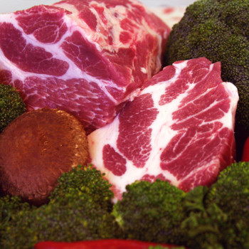 [조은 돈(豚)] 국내산 한돈 돼지고기 목살수육(냉장) 300g / 500g 한우지애