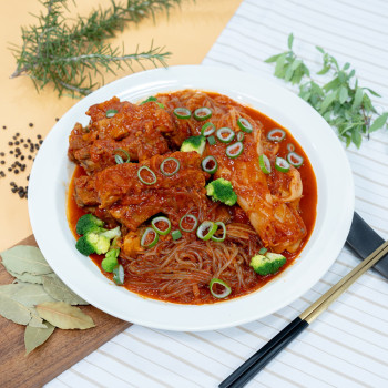 샌프란시스코 한돈 등갈비 묵은지김치찜 900g
