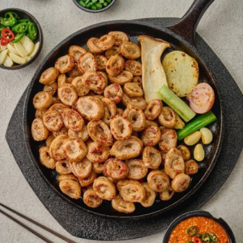[집에서먹자] 훈제로 잡내없는 초벌 돼지막창 300g(소스포함)