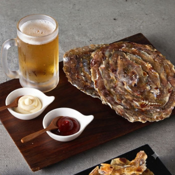 부산 구포시장 멸치삼촌 콩이언니 도톰한 맥주안주 두꺼운 꿀쥐포 3장