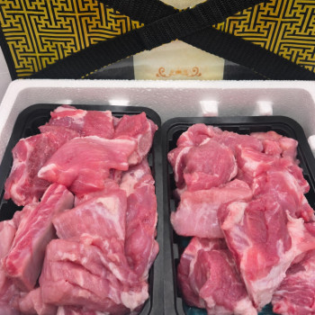 [베스트정육점]국내산 한돈 갈비 1kg 2구 세트